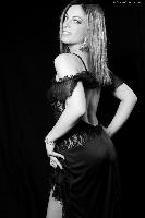 Eleonora Lari , con un abito da sera nero molto sexy